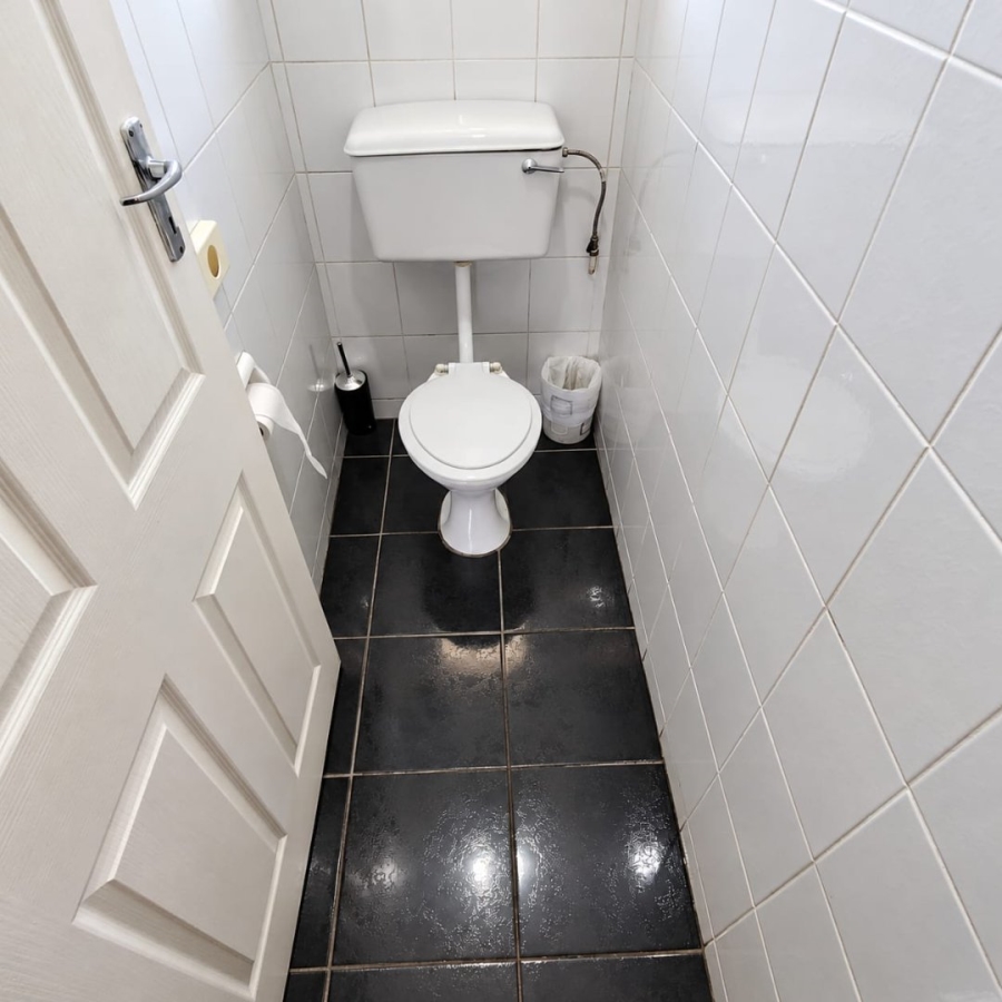 14 Bedroom Property for Sale in Baysville Eastern Cape